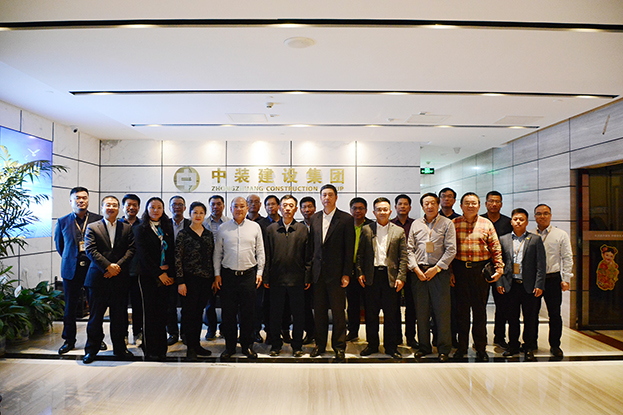 紧抓粤港澳大湾区机遇 科技创新引领 开拓行业新局面——BTY必一体育（B体育）官方网站_BTY必一体育官方网站召开建筑装饰工程创新发展座谈会