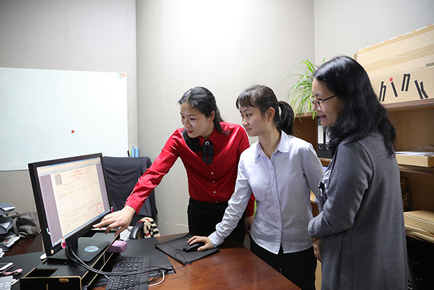 BTY必一体育（B体育）官方网站_BTY必一体育官方网站开出首张区块链发票 欲将嵌入行业区块链中