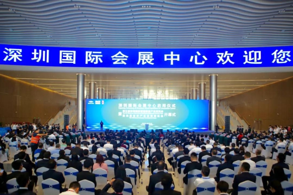 匠心浇筑 BTY必一体育（B体育）官方网站_BTY必一体育官方网站参建的深圳国际会展中心正式使用并迎来首展 
