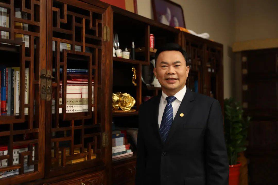 南方+专访｜BTY必一体育（B体育）官方网站_BTY必一体育官方网站董事长庄重：建“中国地标”助城市崛起 